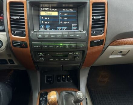 Чорний Лексус ГХ, об'ємом двигуна 4.7 л та пробігом 148 тис. км за 15000 $, фото 8 на Automoto.ua