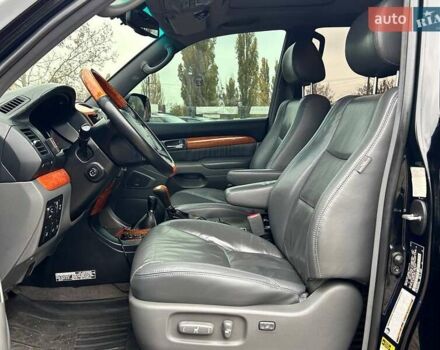 Черный Лексус ГХ, объемом двигателя 4.66 л и пробегом 367 тыс. км за 19000 $, фото 12 на Automoto.ua