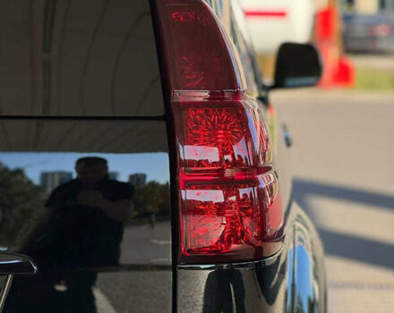 Черный Лексус ГХ, объемом двигателя 4.66 л и пробегом 186 тыс. км за 21700 $, фото 8 на Automoto.ua