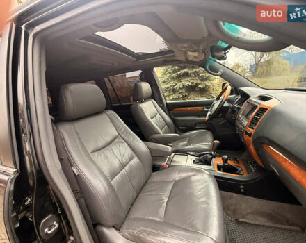 Чорний Лексус ГХ, об'ємом двигуна 4.66 л та пробігом 172 тис. км за 13500 $, фото 22 на Automoto.ua