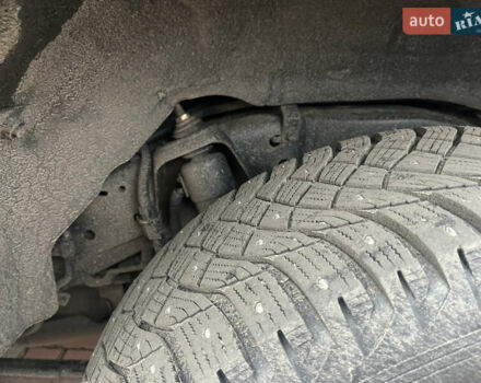 Чорний Лексус ГХ, об'ємом двигуна 4.7 л та пробігом 222 тис. км за 16500 $, фото 7 на Automoto.ua