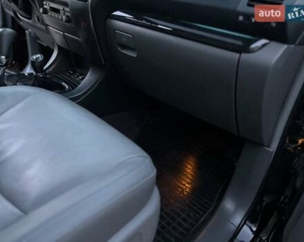 Лексус ГХ 2007 у Хмельницькому на Automoto.ua Чорний Лексус ГХ, об'ємом двигуна 4.7 л та пробігом 230 тис. км за 17900 $, фото 86 на Automoto.ua