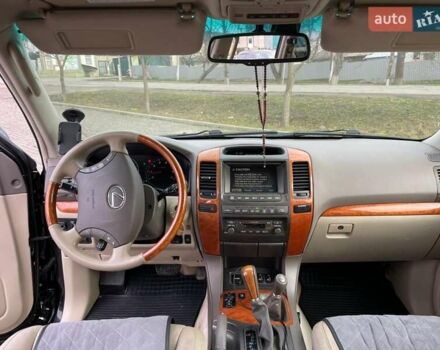 Черный Лексус ГХ, объемом двигателя 4.66 л и пробегом 235 тыс. км за 14600 $, фото 14 на Automoto.ua