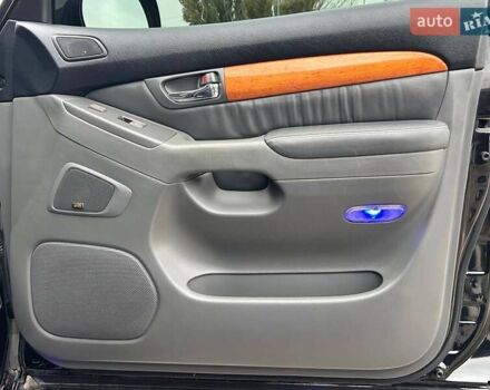 Черный Лексус ГХ, объемом двигателя 4.66 л и пробегом 367 тыс. км за 19000 $, фото 32 на Automoto.ua