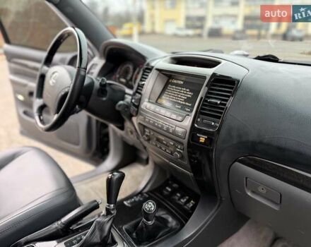 Чорний Лексус ГХ, об'ємом двигуна 4.7 л та пробігом 259 тис. км за 16500 $, фото 27 на Automoto.ua