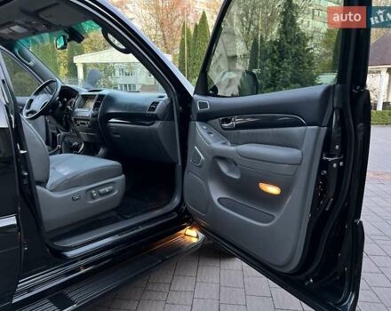 Лексус ГХ 2007 у Хмельницькому на Automoto.ua Чорний Лексус ГХ, об'ємом двигуна 4.7 л та пробігом 230 тис. км за 17900 $, фото 101 на Automoto.ua