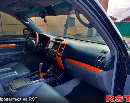 Чорний Лексус ГХ, об'ємом двигуна 4.7 л та пробігом 172 тис. км за 15900 $, фото 8 на Automoto.ua