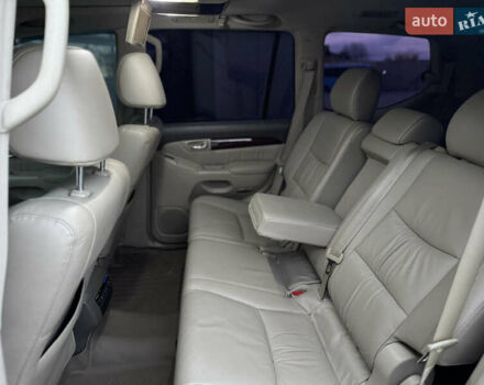 Лексус ГХ 2007 у Сарнах на Automoto.ua Чорний Лексус ГХ, об'ємом двигуна 4.7 л та пробігом 323 тис. км за 15999 $, фото 23 на Automoto.ua