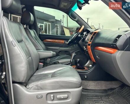 Черный Лексус ГХ, объемом двигателя 4.66 л и пробегом 367 тыс. км за 19000 $, фото 33 на Automoto.ua