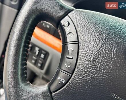 Черный Лексус ГХ, объемом двигателя 4.66 л и пробегом 367 тыс. км за 19000 $, фото 16 на Automoto.ua