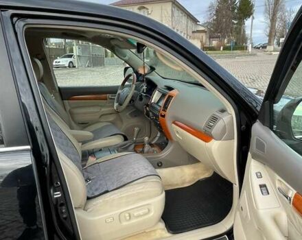 Черный Лексус ГХ, объемом двигателя 4.66 л и пробегом 235 тыс. км за 14600 $, фото 5 на Automoto.ua