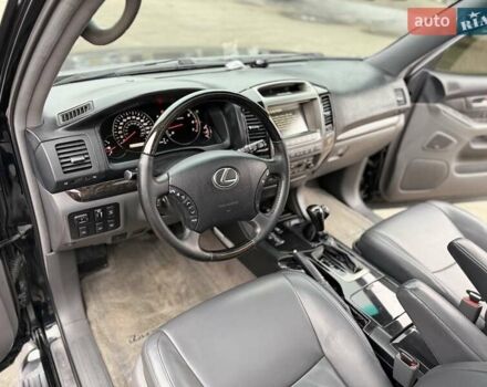 Чорний Лексус ГХ, об'ємом двигуна 4.7 л та пробігом 259 тис. км за 16500 $, фото 17 на Automoto.ua
