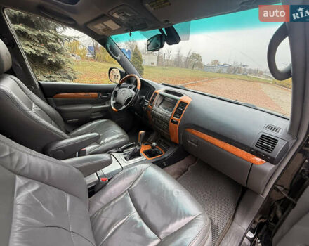 Чорний Лексус ГХ, об'ємом двигуна 4.66 л та пробігом 191 тис. км за 13500 $, фото 26 на Automoto.ua