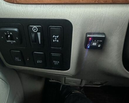 Чорний Лексус ГХ, об'ємом двигуна 4.7 л та пробігом 148 тис. км за 15000 $, фото 7 на Automoto.ua