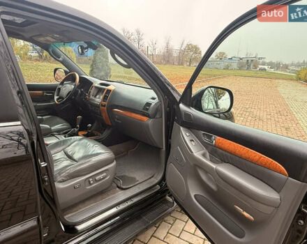 Чорний Лексус ГХ, об'ємом двигуна 4.66 л та пробігом 172 тис. км за 13500 $, фото 21 на Automoto.ua