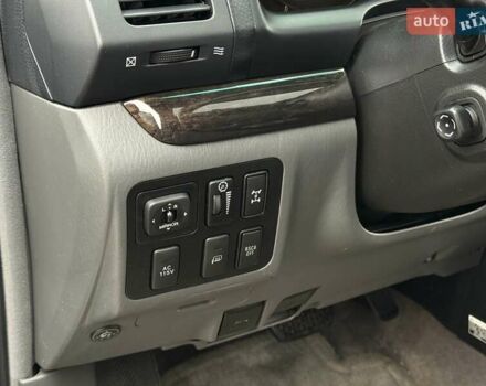 Чорний Лексус ГХ, об'ємом двигуна 4.7 л та пробігом 259 тис. км за 16500 $, фото 20 на Automoto.ua