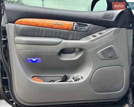 Черный Лексус ГХ, объемом двигателя 4.66 л и пробегом 367 тыс. км за 19000 $, фото 8 на Automoto.ua