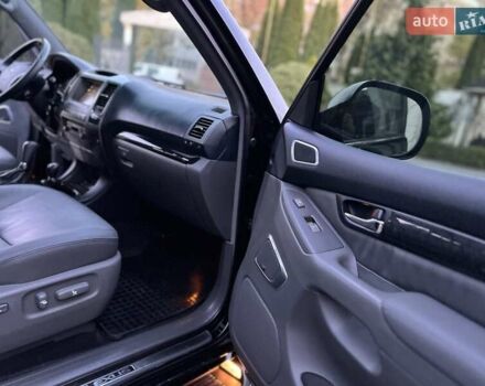 Лексус ГХ 2007 у Хмельницькому на Automoto.ua Чорний Лексус ГХ, об'ємом двигуна 4.7 л та пробігом 230 тис. км за 17900 $, фото 84 на Automoto.ua