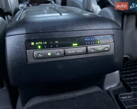 Лексус ГХ 2007 у Хмельницькому на Automoto.ua Чорний Лексус ГХ, об'ємом двигуна 4.7 л та пробігом 230 тис. км за 17900 $, фото 94 на Automoto.ua