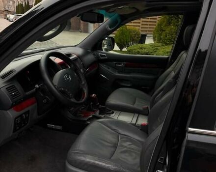 Черный Лексус ГХ, объемом двигателя 4.7 л и пробегом 200 тыс. км за 20800 $, фото 6 на Automoto.ua