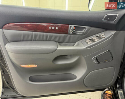 Черный Лексус ГХ, объемом двигателя 4.66 л и пробегом 50 тыс. км за 29500 $, фото 28 на Automoto.ua