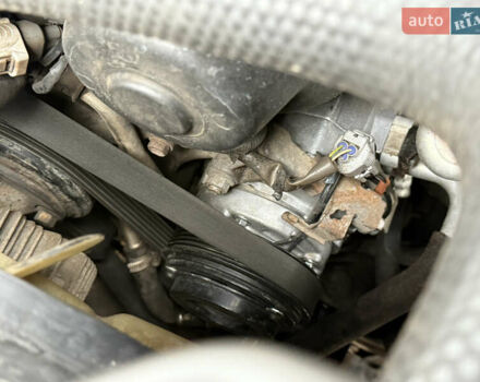 Черный Лексус ГХ, объемом двигателя 4.7 л и пробегом 287 тыс. км за 17500 $, фото 33 на Automoto.ua