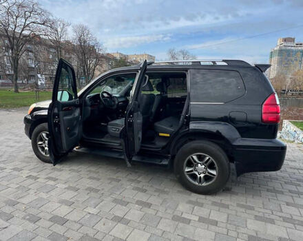 Черный Лексус ГХ, объемом двигателя 0 л и пробегом 200 тыс. км за 22499 $, фото 4 на Automoto.ua