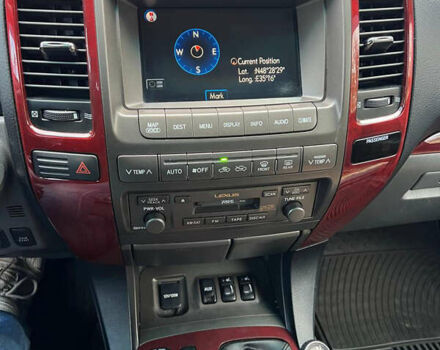 Черный Лексус ГХ, объемом двигателя 0 л и пробегом 200 тыс. км за 22499 $, фото 9 на Automoto.ua