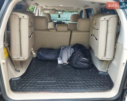 Черный Лексус ГХ, объемом двигателя 4.66 л и пробегом 290 тыс. км за 17000 $, фото 16 на Automoto.ua