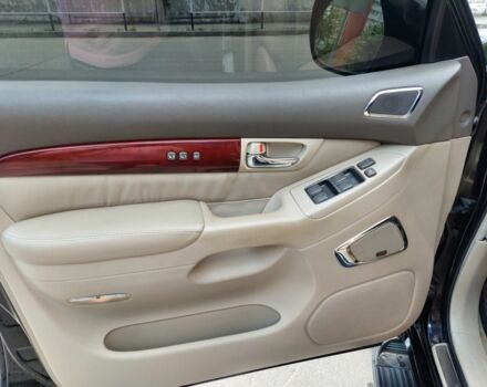 Чорний Лексус ГХ, об'ємом двигуна 4.7 л та пробігом 290 тис. км за 17000 $, фото 3 на Automoto.ua