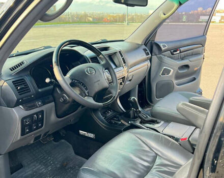 Черный Лексус ГХ, объемом двигателя 4.66 л и пробегом 190 тыс. км за 20500 $, фото 5 на Automoto.ua