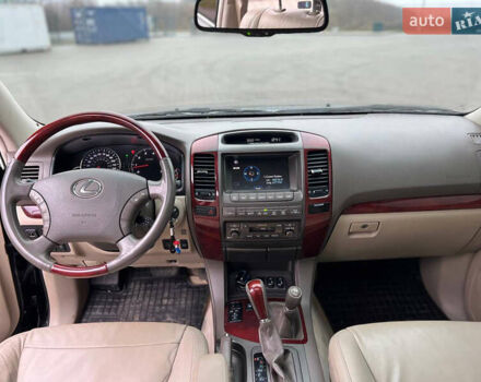 Чорний Лексус ГХ, об'ємом двигуна 4.66 л та пробігом 221 тис. км за 17300 $, фото 20 на Automoto.ua