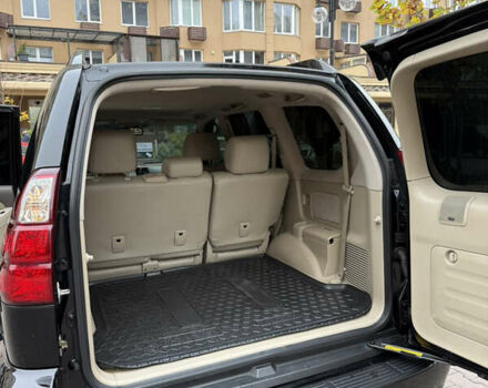 Чорний Лексус ГХ, об'ємом двигуна 4.66 л та пробігом 288 тис. км за 17800 $, фото 11 на Automoto.ua