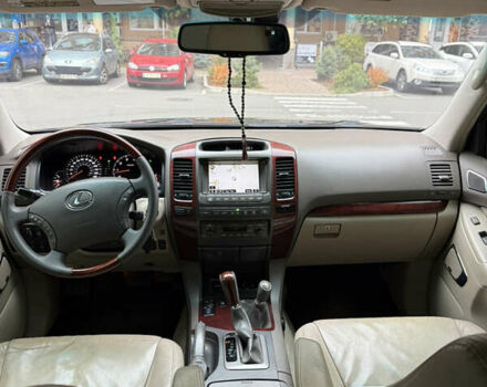 Чорний Лексус ГХ, об'ємом двигуна 4.66 л та пробігом 288 тис. км за 17800 $, фото 13 на Automoto.ua