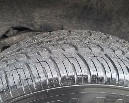 Черный Лексус ГХ, объемом двигателя 4.61 л и пробегом 299 тыс. км за 20900 $, фото 2 на Automoto.ua