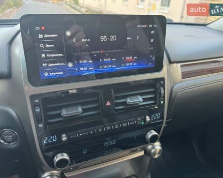 Чорний Лексус ГХ, об'ємом двигуна 4.61 л та пробігом 230 тис. км за 32000 $, фото 12 на Automoto.ua