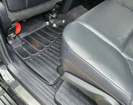 Черный Лексус ГХ, объемом двигателя 4.6 л и пробегом 150 тыс. км за 24500 $, фото 15 на Automoto.ua