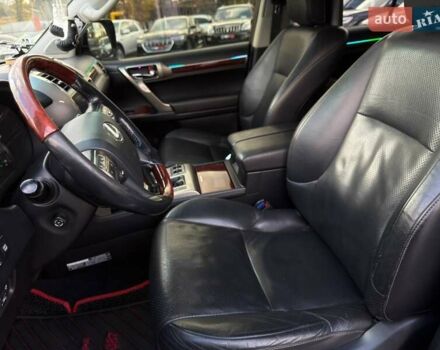 Лексус ГХ 2010 у Харкові на Automoto.ua Чорний Лексус ГХ, об'ємом двигуна 4.61 л та пробігом 211 тис. км за 28500 $, фото 15 на Automoto.ua