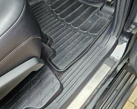 Черный Лексус ГХ, объемом двигателя 4.6 л и пробегом 150 тыс. км за 24500 $, фото 18 на Automoto.ua