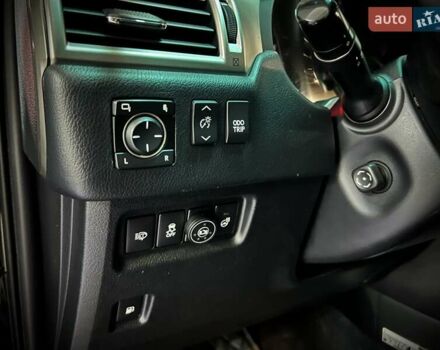 Чорний Лексус ГХ, об'ємом двигуна 4.61 л та пробігом 205 тис. км за 22900 $, фото 33 на Automoto.ua