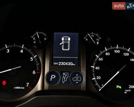 Черный Лексус ГХ, объемом двигателя 4.61 л и пробегом 230 тыс. км за 30500 $, фото 47 на Automoto.ua