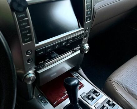 Черный Лексус ГХ, объемом двигателя 4.6 л и пробегом 184 тыс. км за 24300 $, фото 4 на Automoto.ua