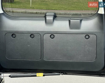 Чорний Лексус ГХ, об'ємом двигуна 4.6 л та пробігом 151 тис. км за 26500 $, фото 67 на Automoto.ua