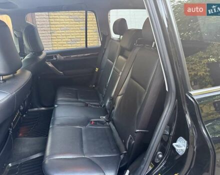 Чорний Лексус ГХ, об'ємом двигуна 4.61 л та пробігом 230 тис. км за 32000 $, фото 6 на Automoto.ua