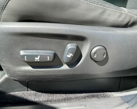 Черный Лексус ГХ, объемом двигателя 4.5 л и пробегом 166 тыс. км за 20900 $, фото 7 на Automoto.ua