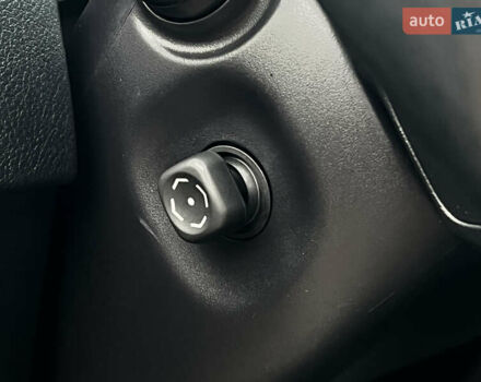 Чорний Лексус ГХ, об'ємом двигуна 4.6 л та пробігом 151 тис. км за 26500 $, фото 41 на Automoto.ua
