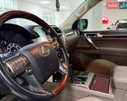 Черный Лексус ГХ, объемом двигателя 4.61 л и пробегом 217 тыс. км за 26400 $, фото 12 на Automoto.ua