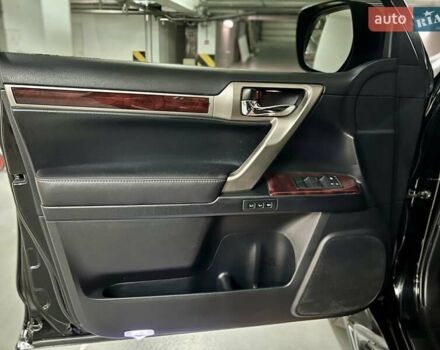 Чорний Лексус ГХ, об'ємом двигуна 4.61 л та пробігом 205 тис. км за 22900 $, фото 18 на Automoto.ua