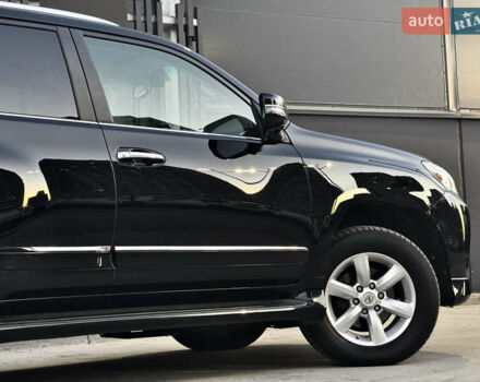 Черный Лексус ГХ, объемом двигателя 4.61 л и пробегом 230 тыс. км за 30500 $, фото 4 на Automoto.ua