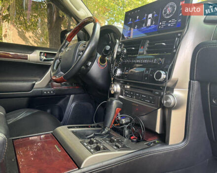 Черный Лексус ГХ, объемом двигателя 4.61 л и пробегом 227 тыс. км за 28000 $, фото 16 на Automoto.ua